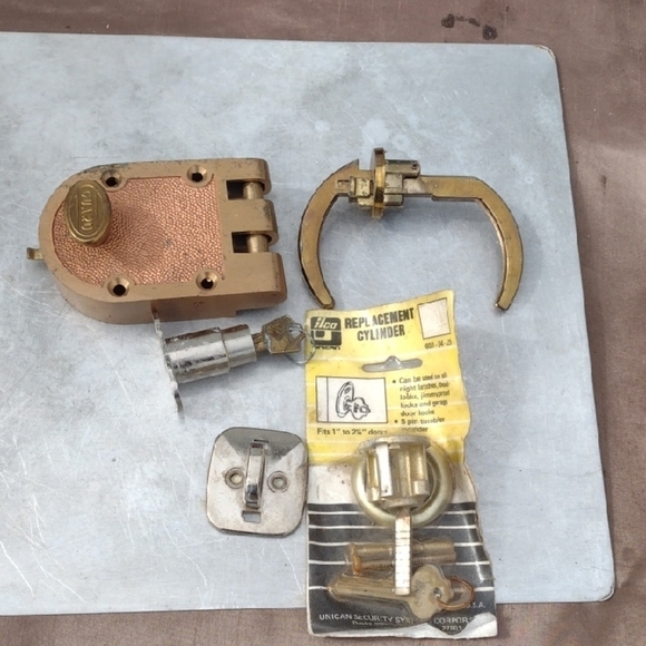 Vintage Lock Set with Replacement Cylinder - Picture 1 of 5